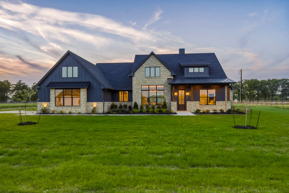 Mathis Collection I Bryan Texas