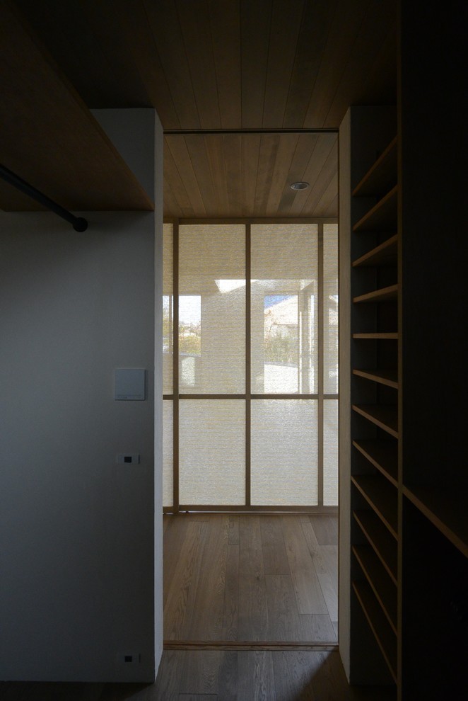 Photo of a contemporary home design in Yokohama.