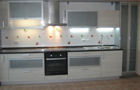 Кухонные гарнитуры