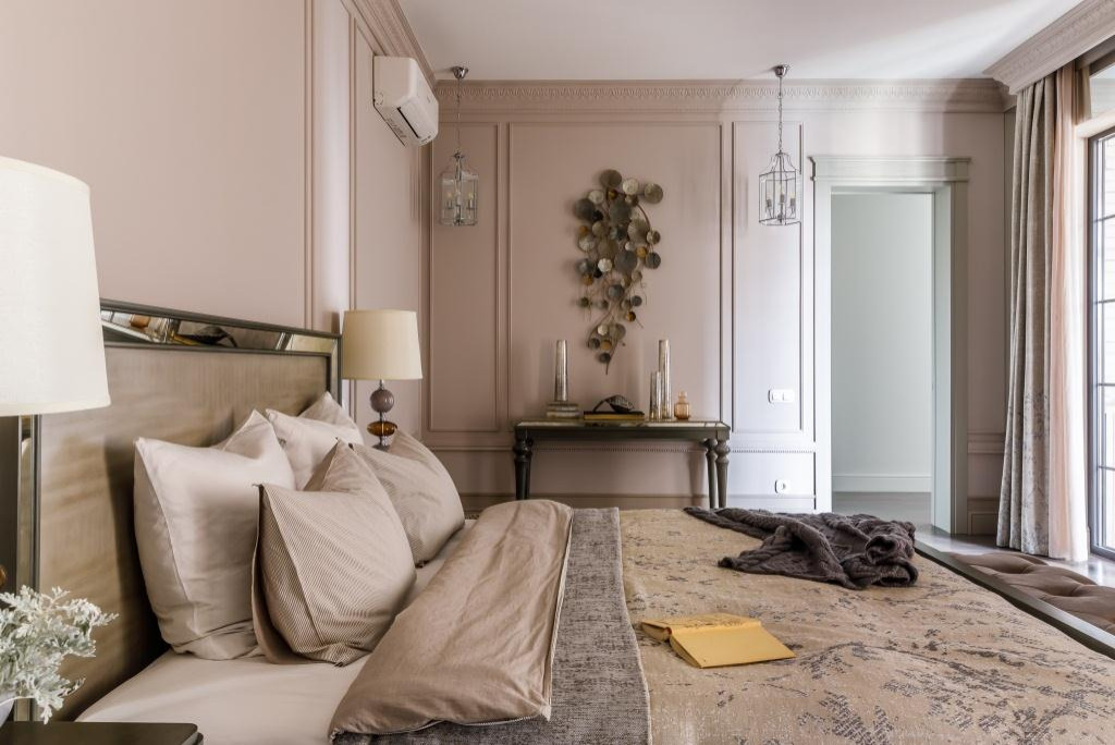 Гипсовая лепнина Аврора (Краснодар) в частном доме. Дизайнер Галина Довлатян