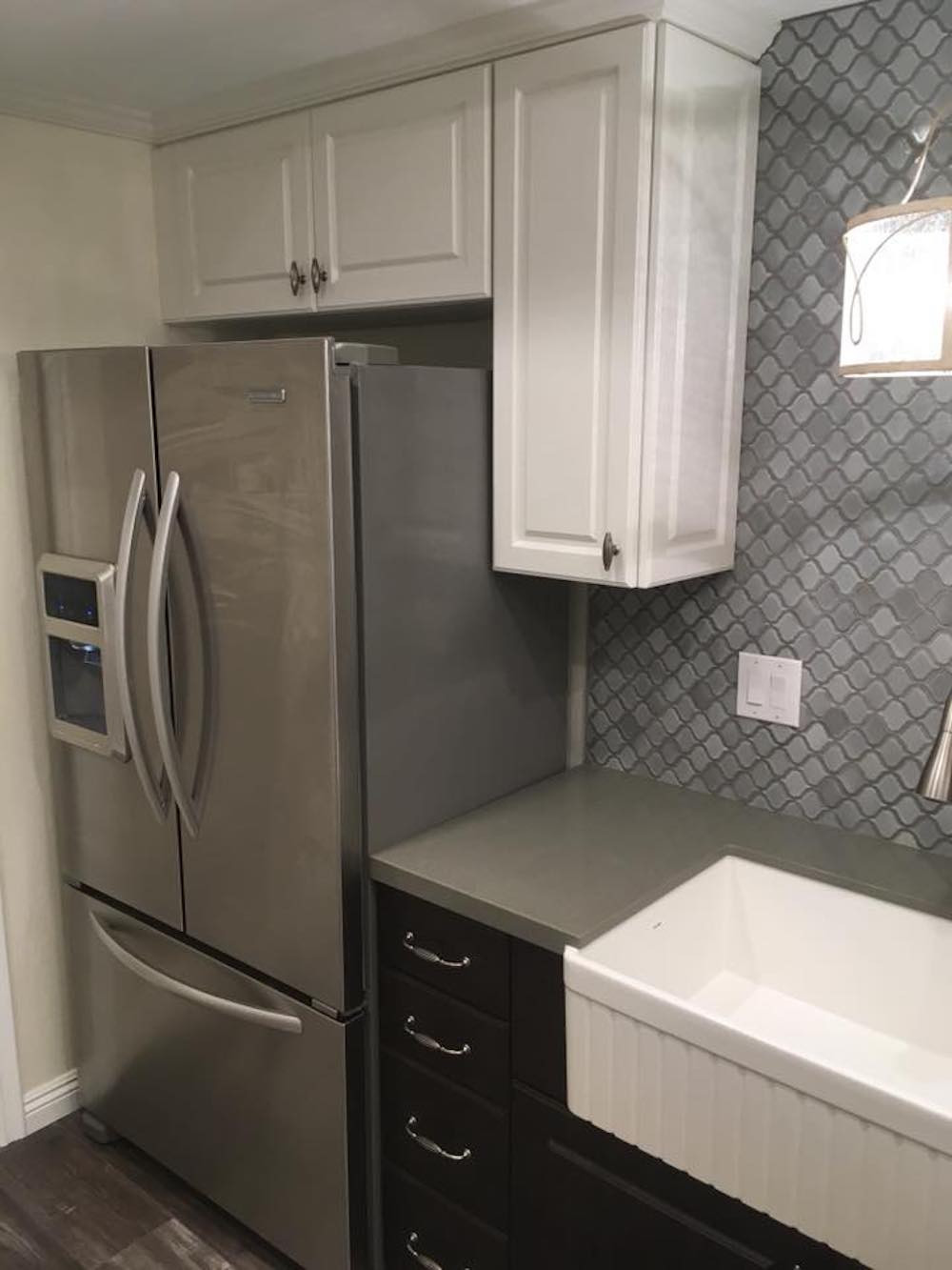 Transitional White Kitchen