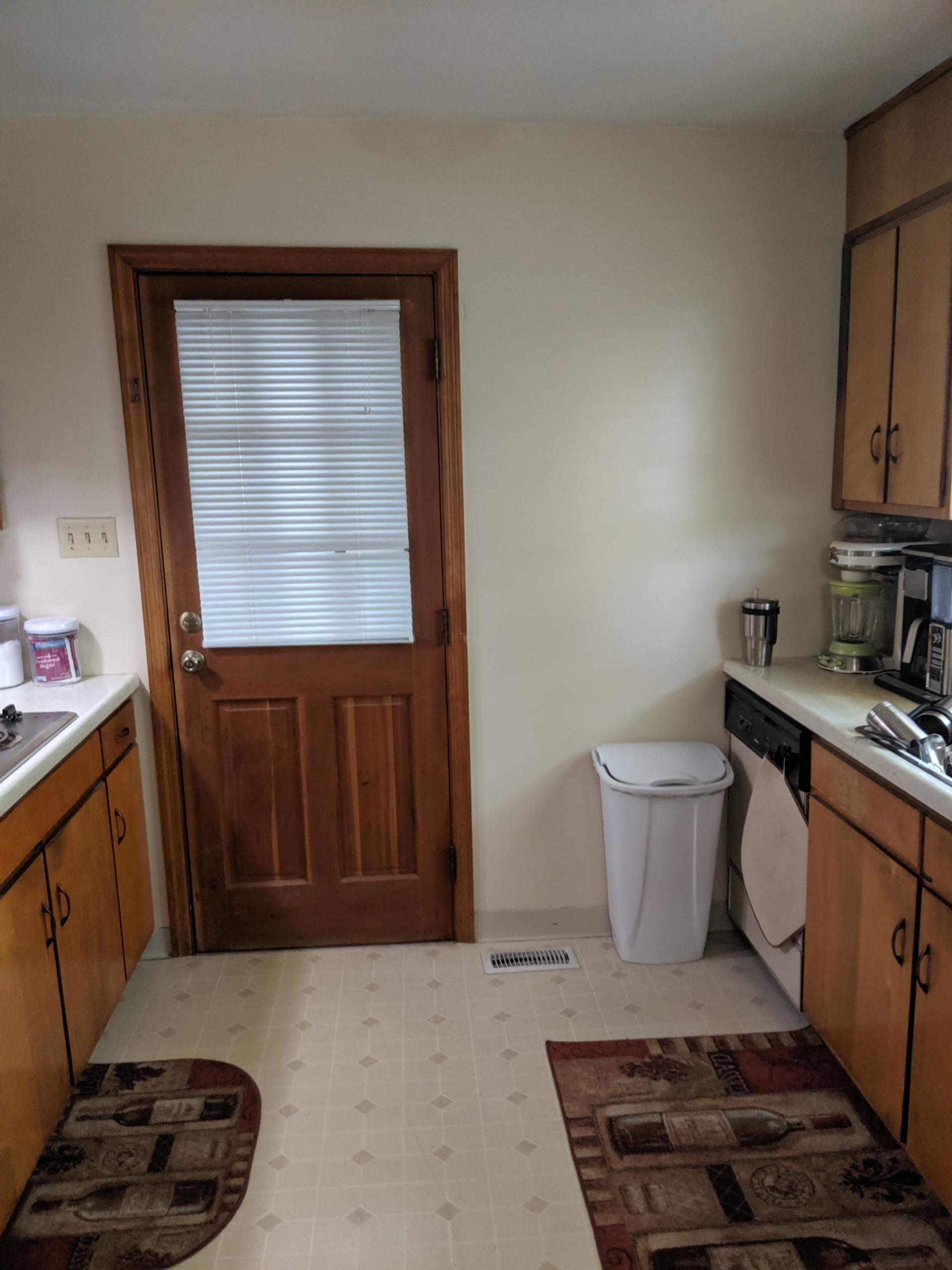 91 Brown Avenue - Kitchen