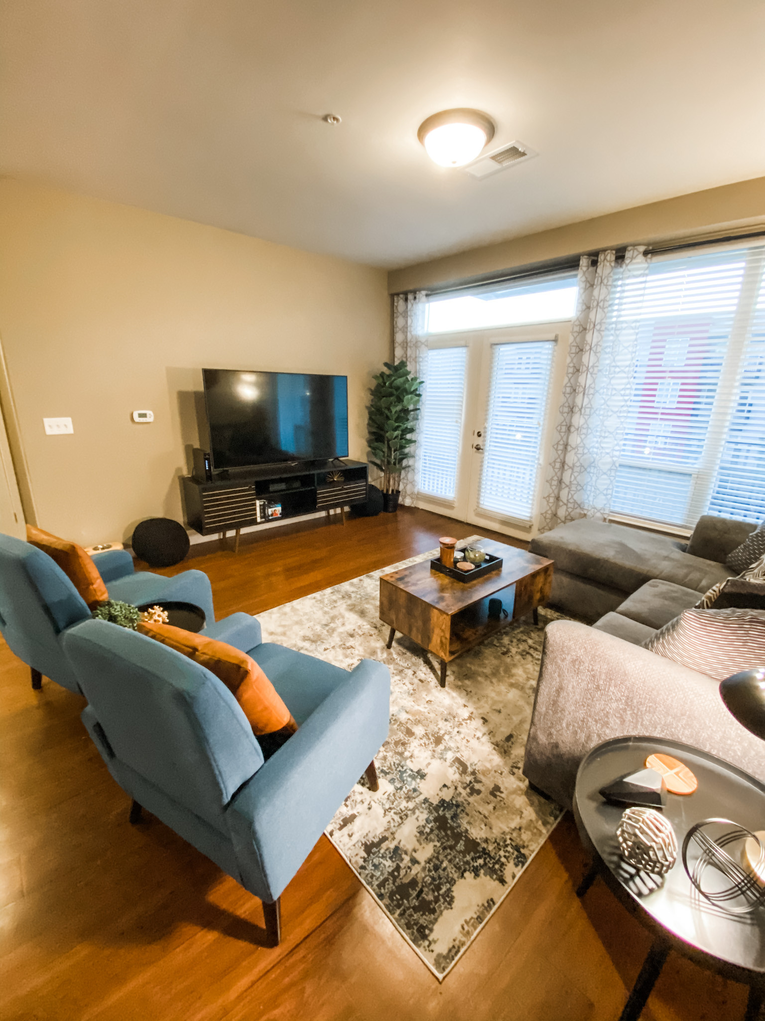 Mid Century Modern Apartment