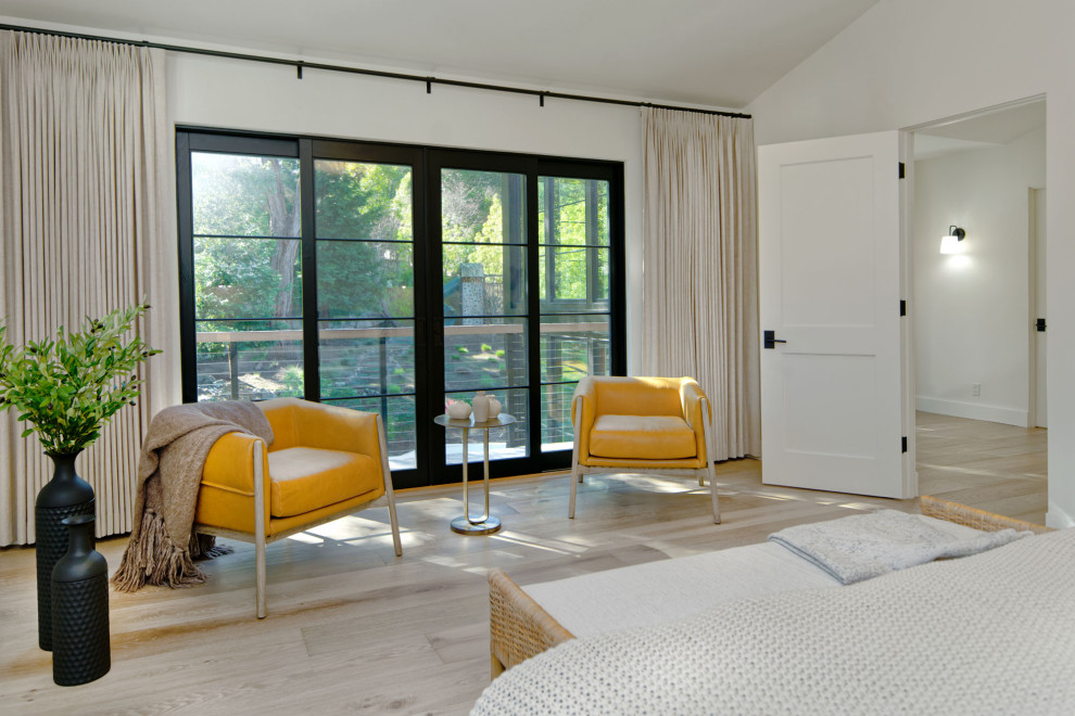 San Carlos - Warm Modern Dreamhouse