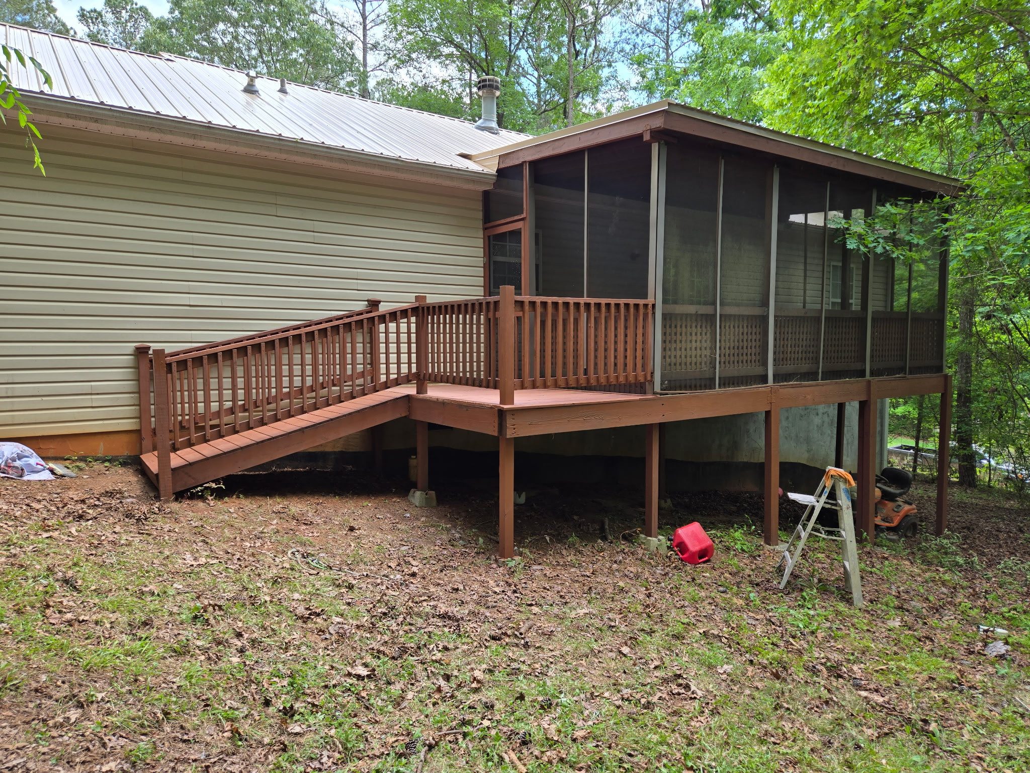 Porch photo in Atlanta