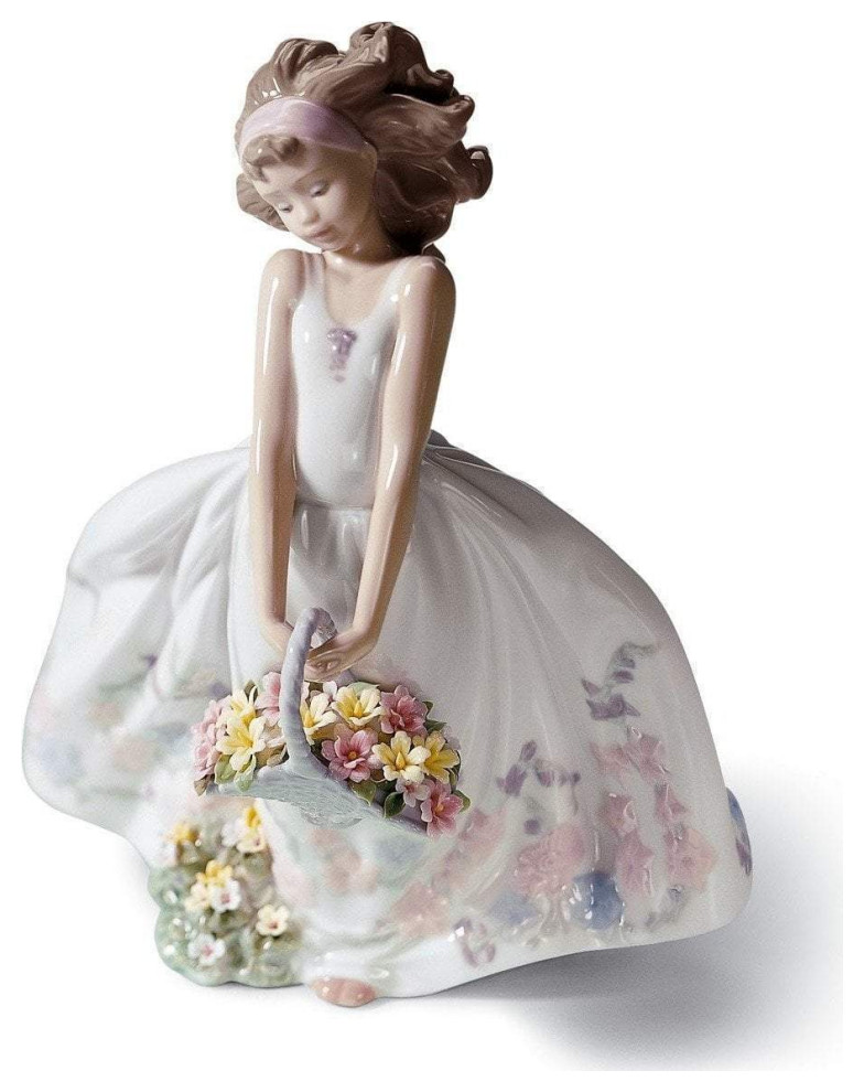 Lladro Wild Flowers Figurine 01006647
