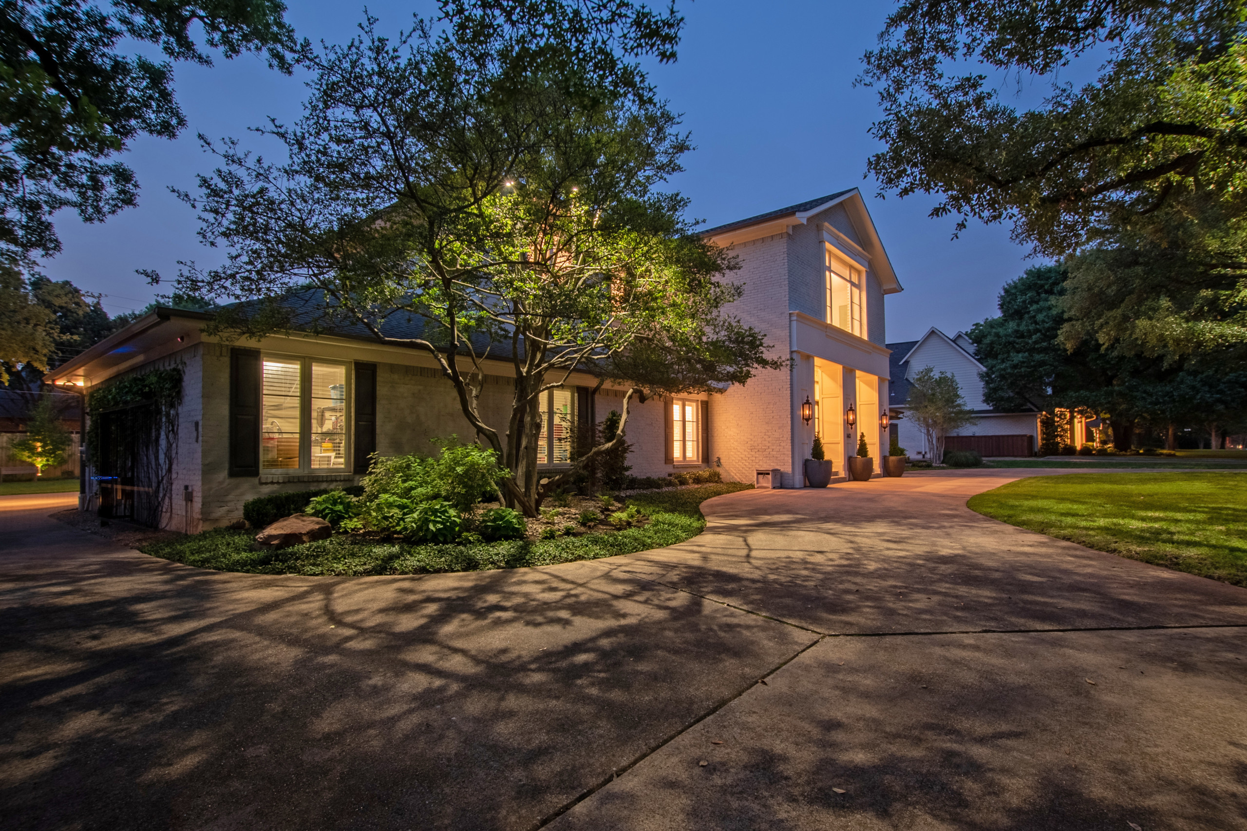 PRESTON HOLLOW GARDENS