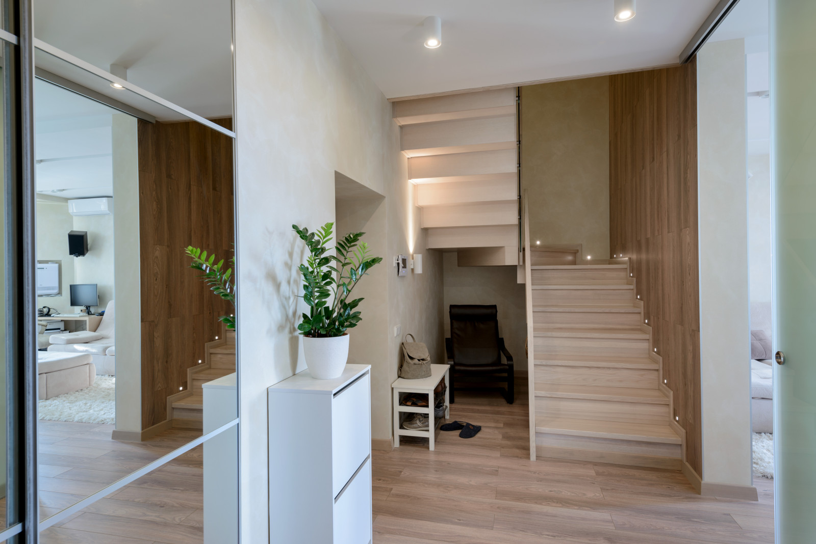 Двухъярусная квартира в стиле Экоминимализм