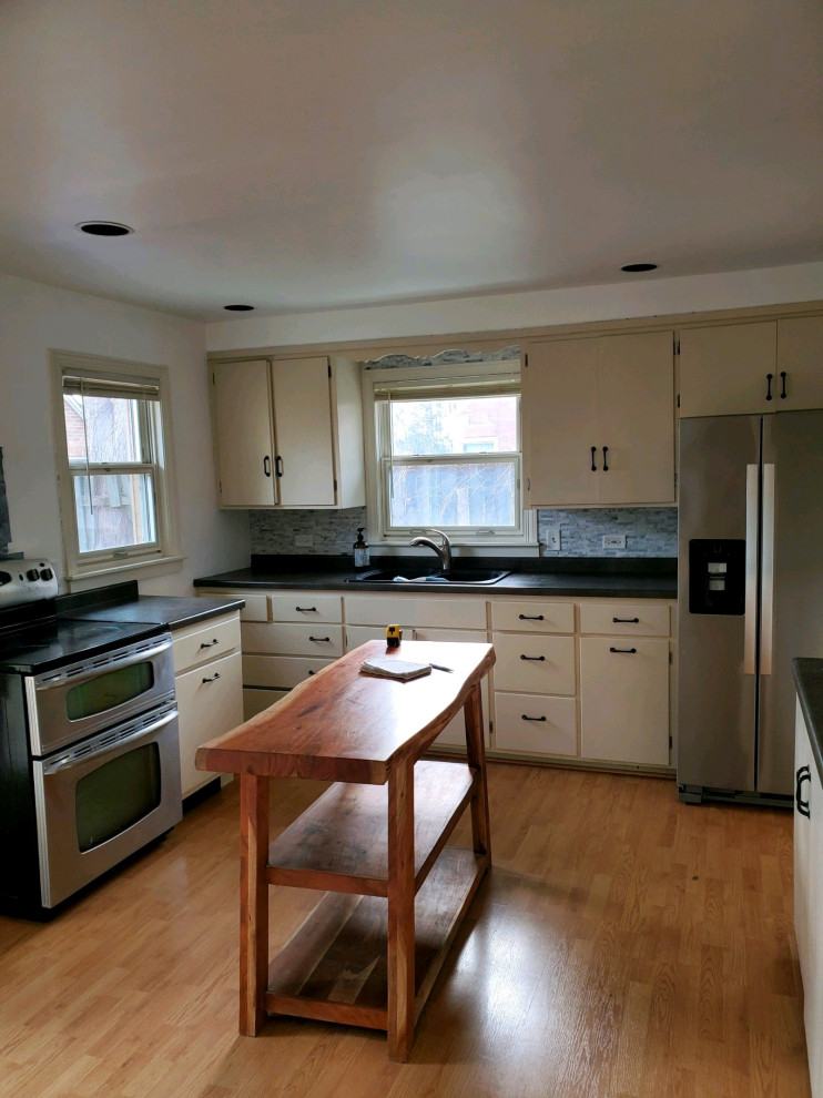 Historic District Appleton Kitchen