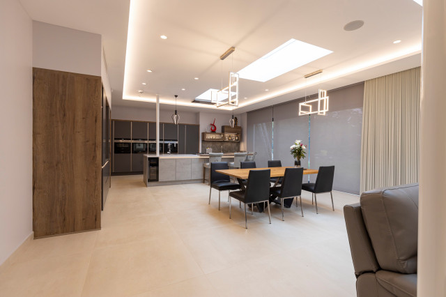 Chiltern Avenue modern-kitchen