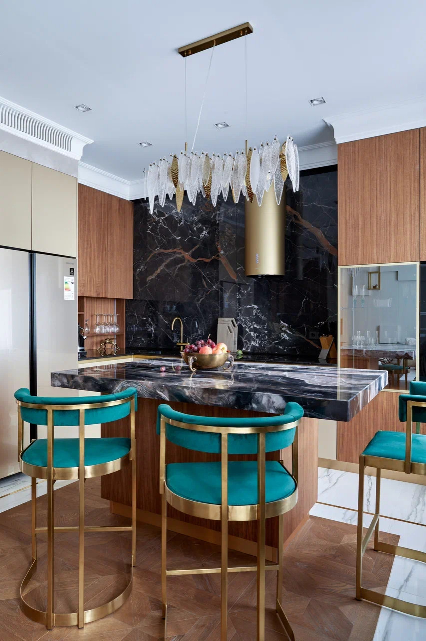 Проект квартиры в темных оттенках 80 кв.м