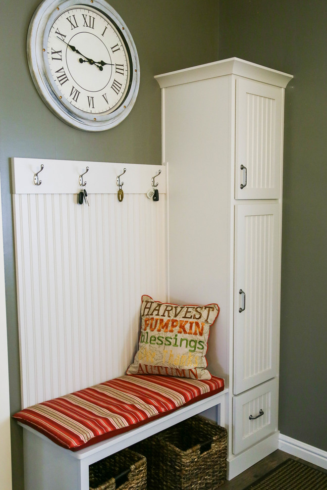 Inspiration for a transitional entryway remodel in Cedar Rapids