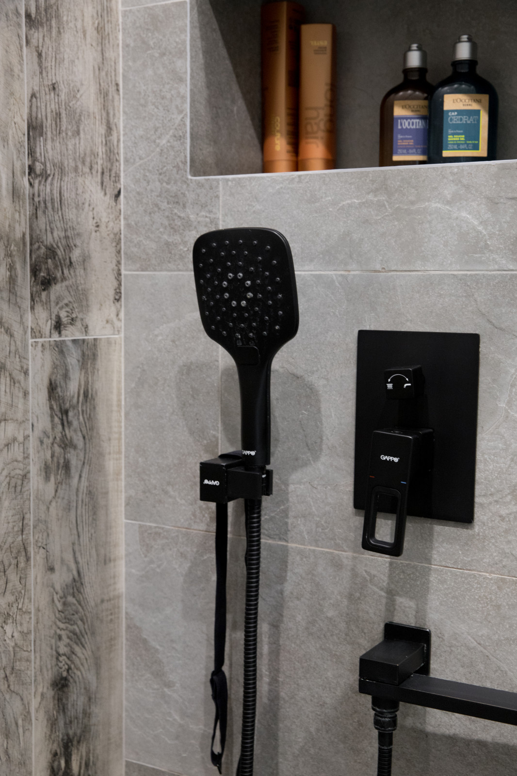 Небесно синий в ЖК Новочеремушкинская 17