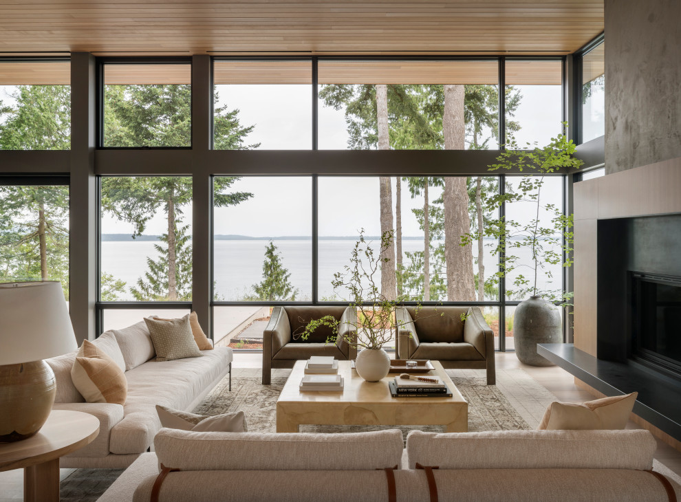 Minimalist living room photo in Seattle