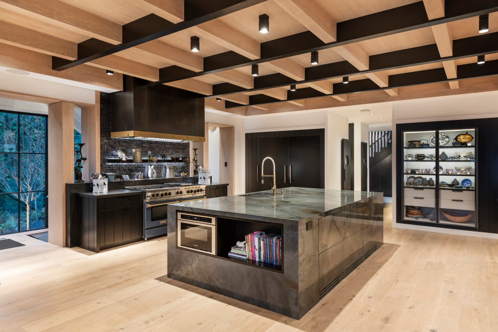 Transitional kitchen photo in Boston