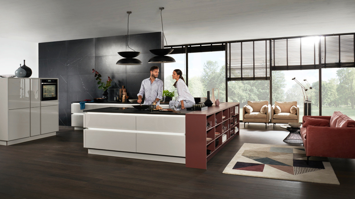 Platingrau Hochglanz