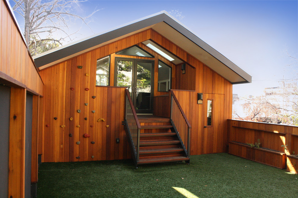 This is an example of a contemporary attached shed and granny flat in DC Metro.