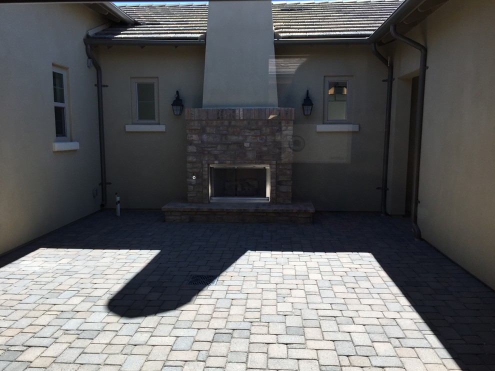 Inspiration for a transitional home design remodel in Phoenix