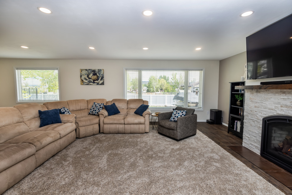 Grand Living Space Addition