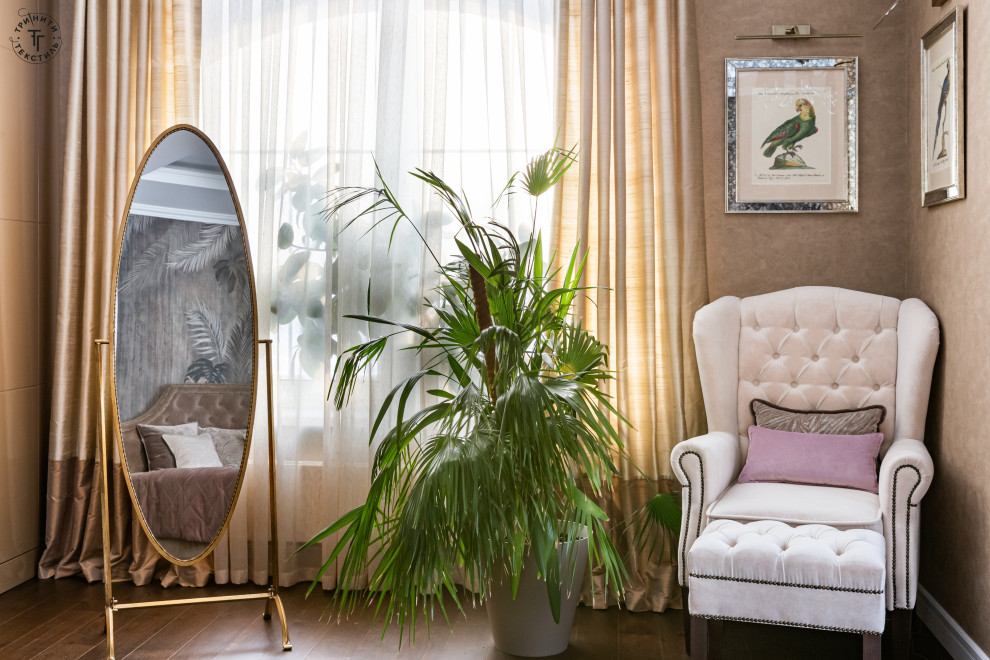 Уютное текстильное оформление загородного дома