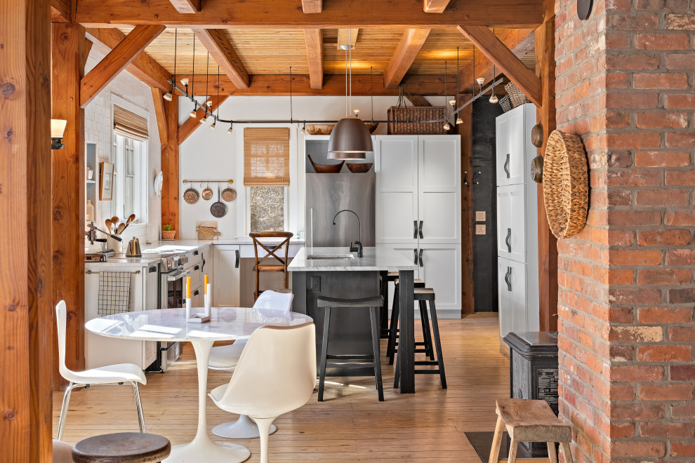 Inspiration for a rustic kitchen remodel in Boston