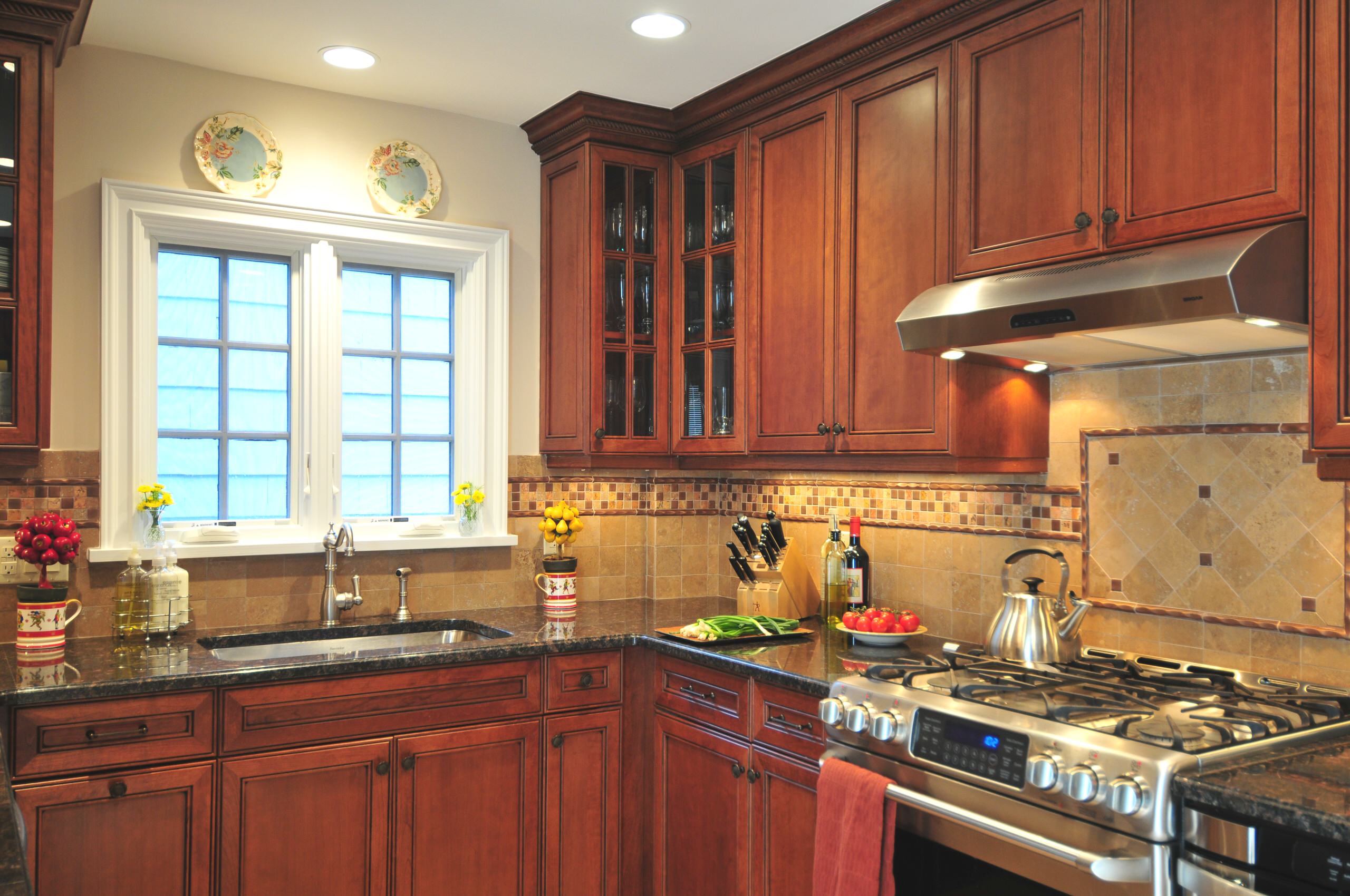 Traditional Cherry Kitchen