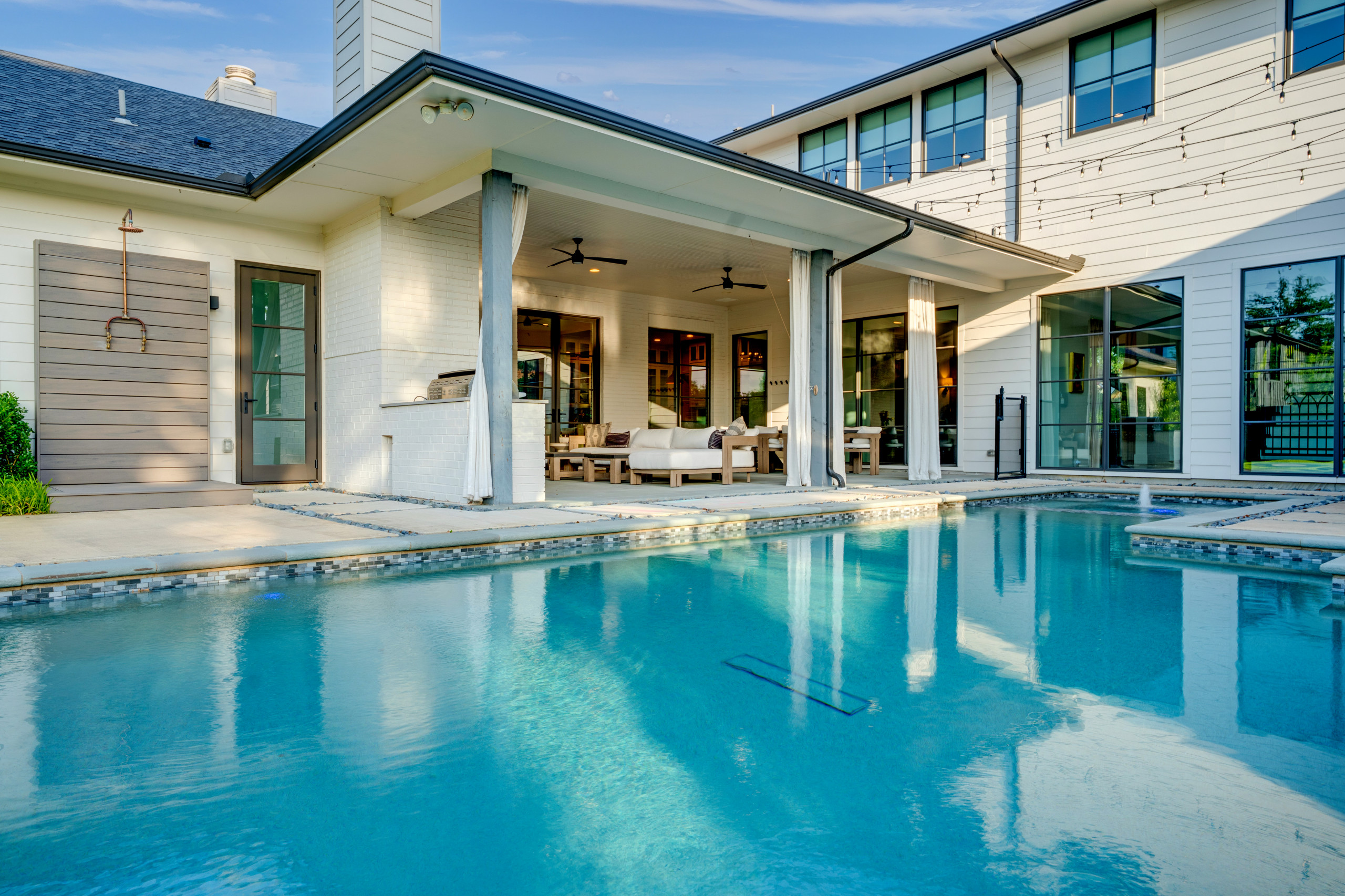 PRESTON HOLLOW GARDEN