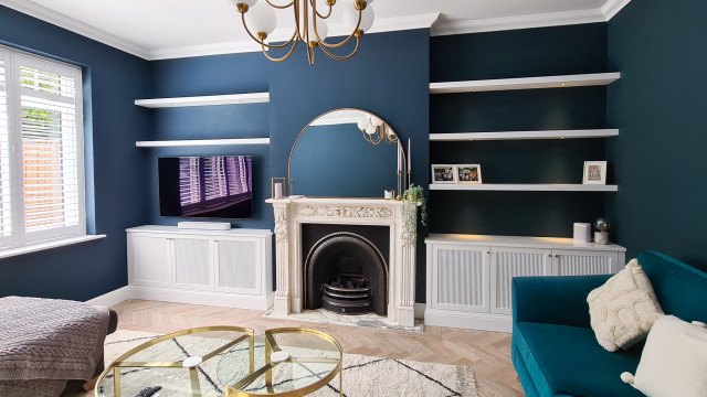 Reeded Alcove Units modern-vardagsrum