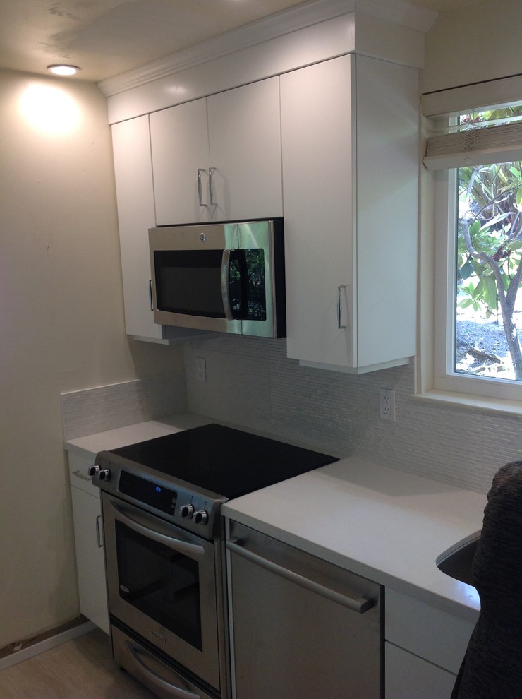 Gleaming Greenbrae Kitchen