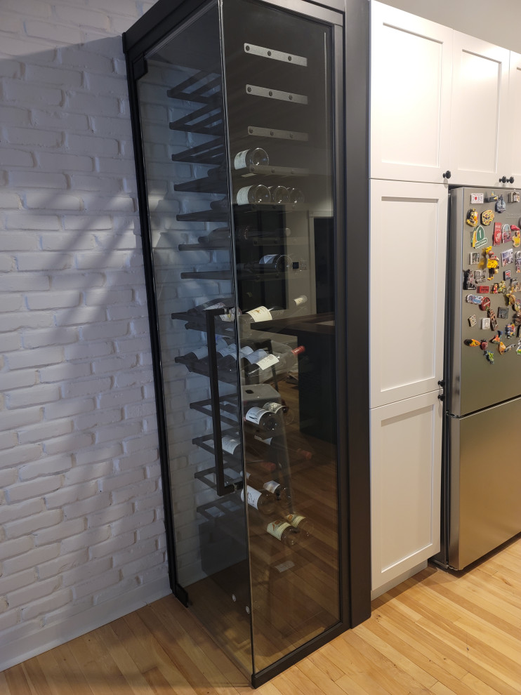 TWO TONE MODERN KITCHEN 1