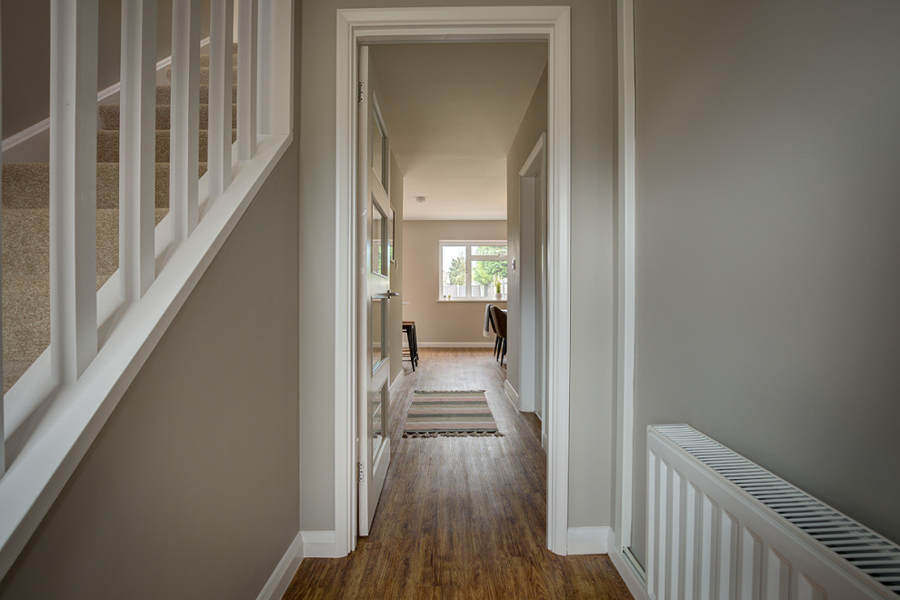 Design ideas for a contemporary entrance in West Midlands.