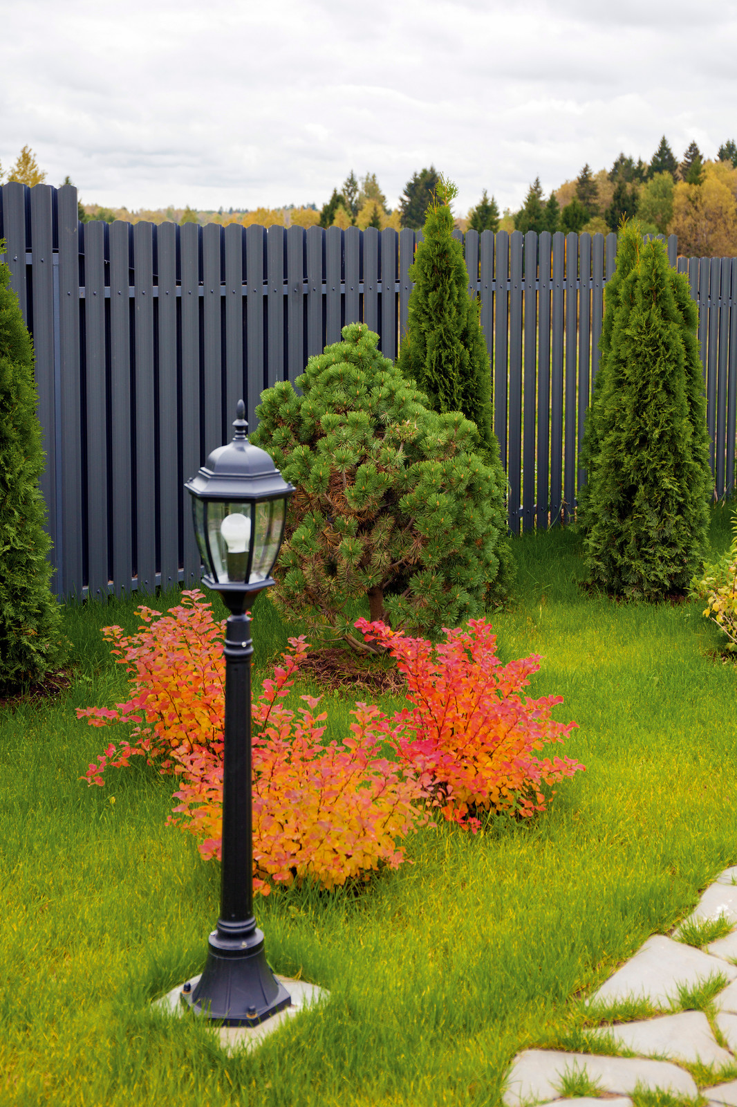 Ландшафтный дизайн сада в поселке "Олимп"