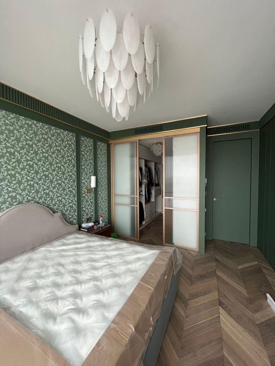 Двери купе для шкафа