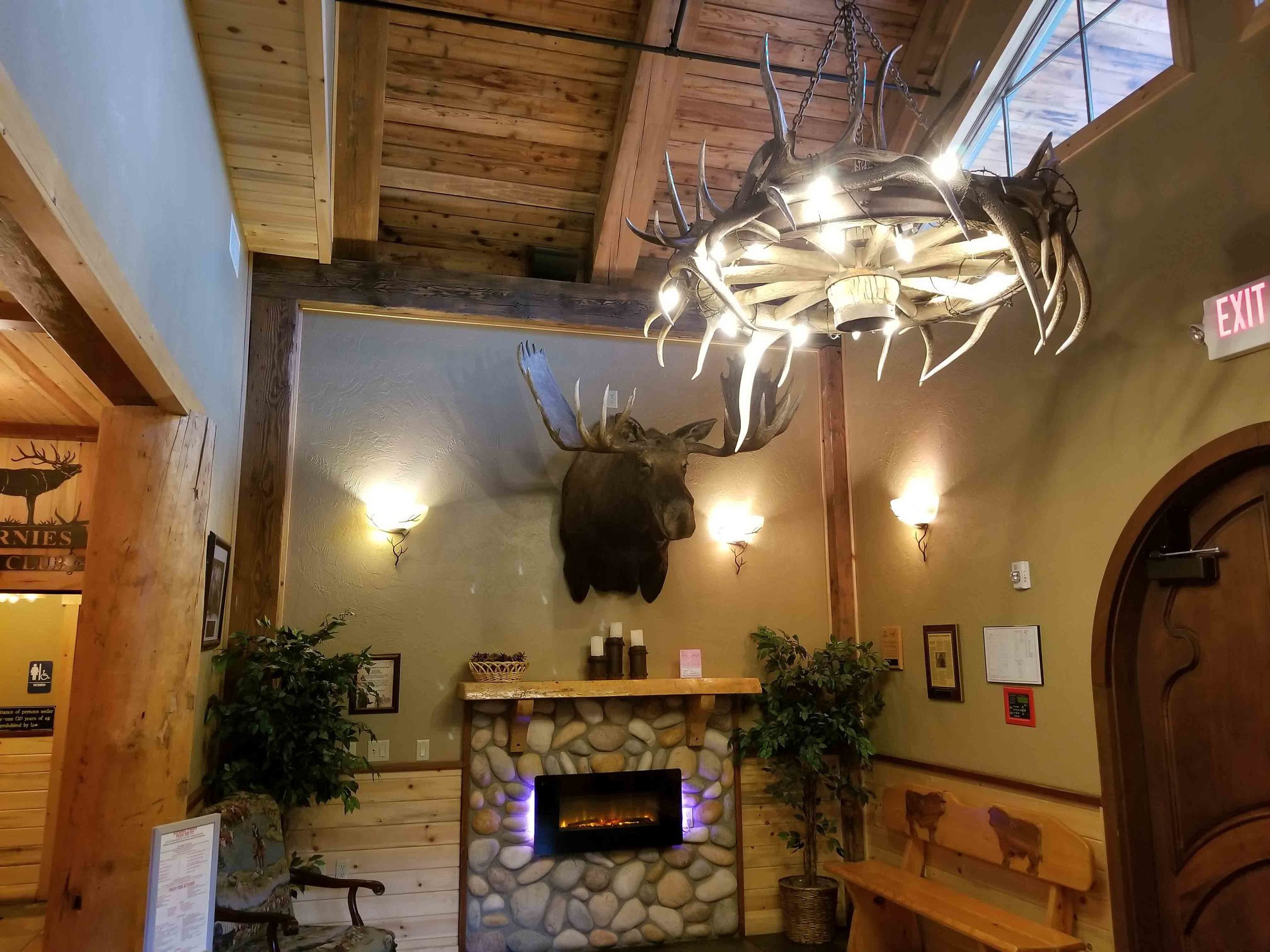 Ernies Steakhouse Lewiston: Management and Client design assistance