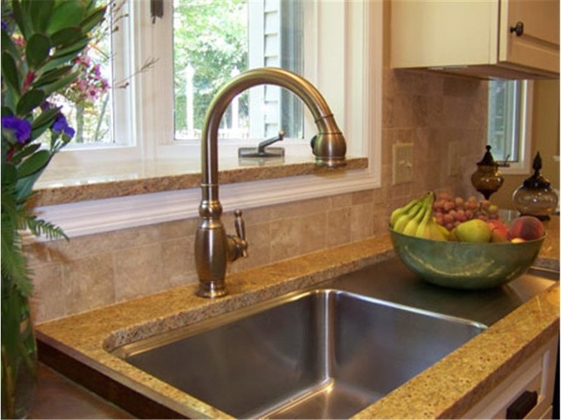 Kitchen - contemporary kitchen idea