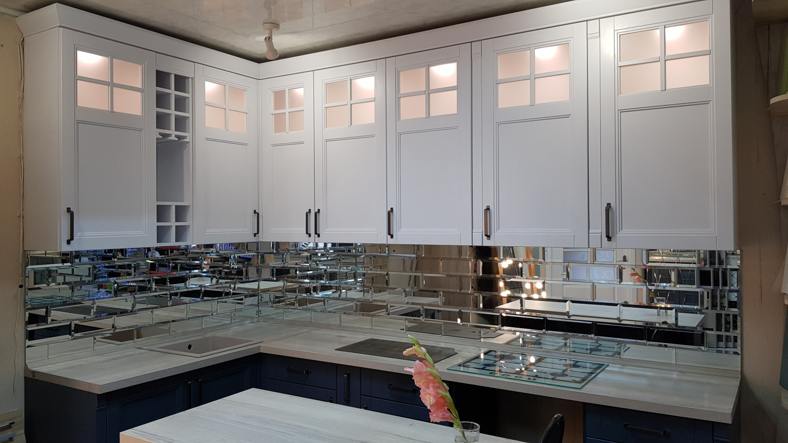 Кухни массив