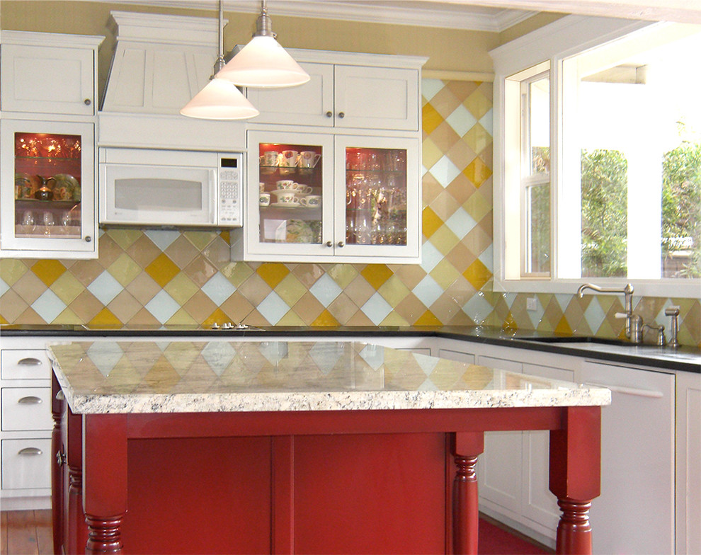 Example of a trendy kitchen design in San Diego