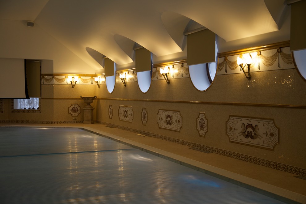 Бассейн в частном доме