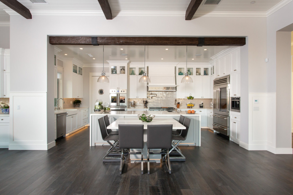 Inspiration for a transitional kitchen remodel in Orange County