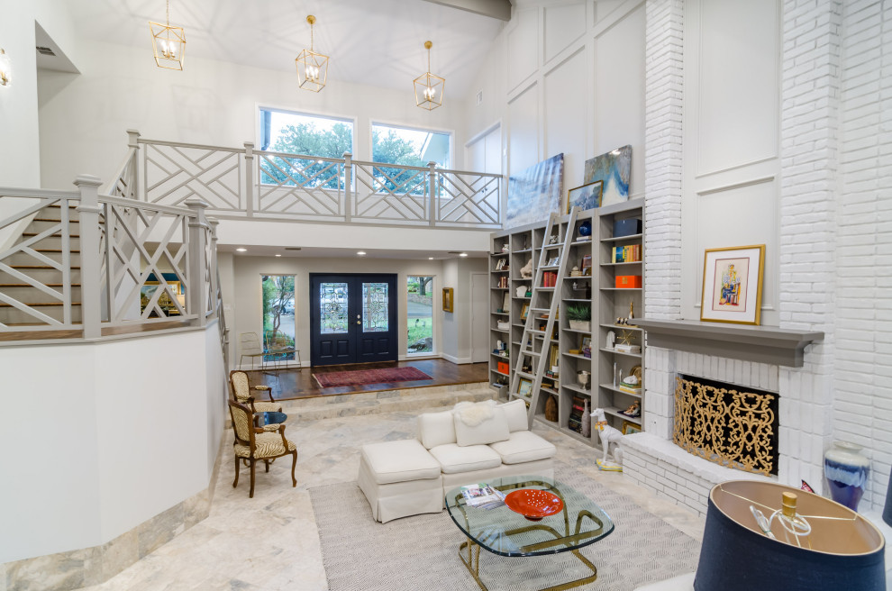 Transitional living room photo in Dallas