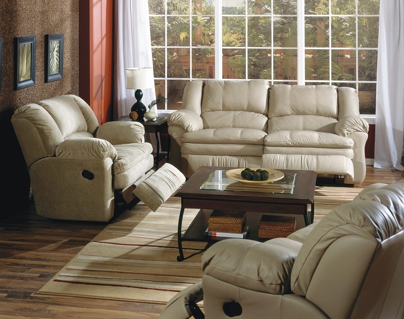 Family room - mid-sized transitional medium tone wood floor family room idea in Seattle with brown walls
