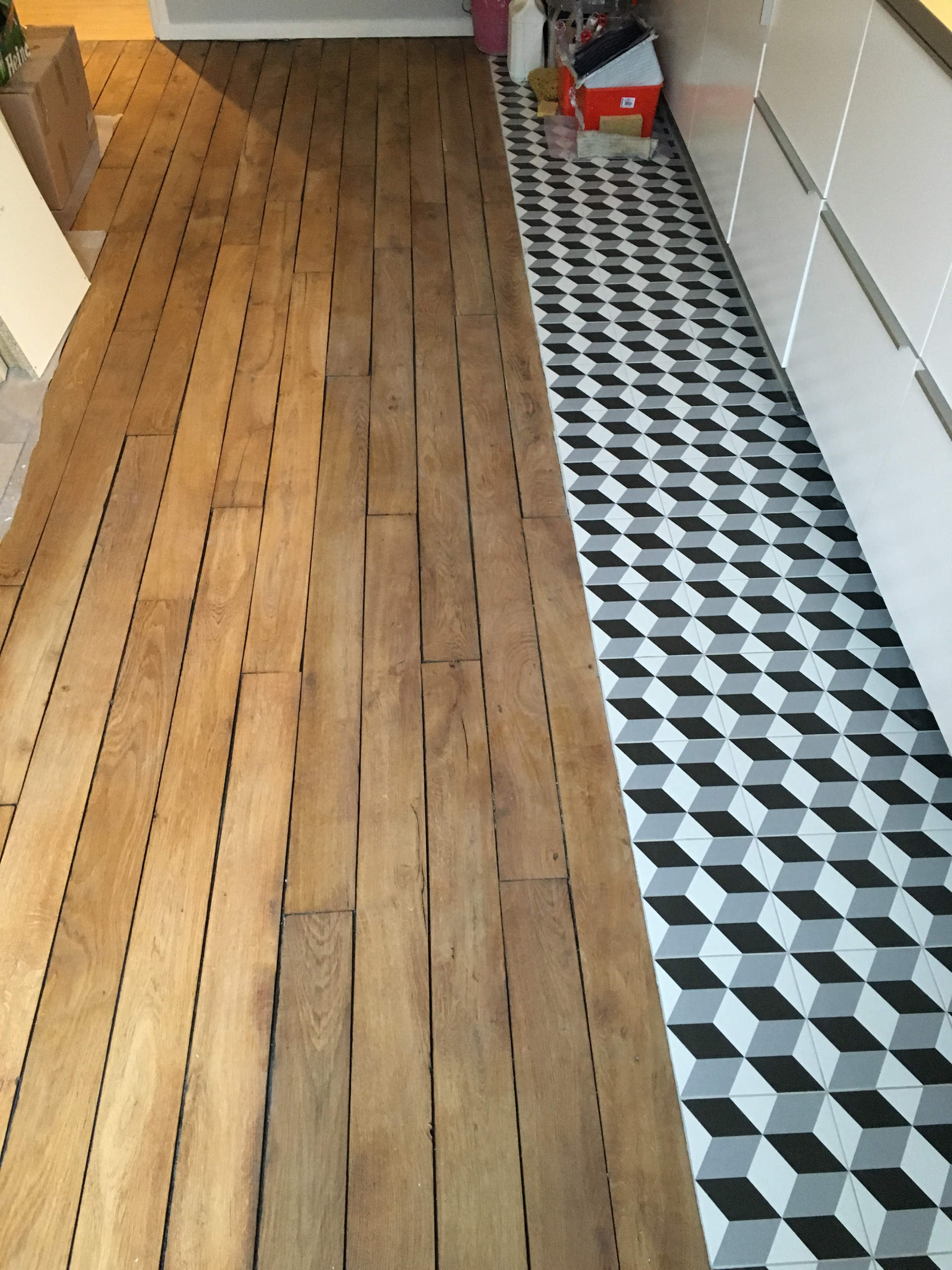 65 m2 / bld la chapelle PARIS