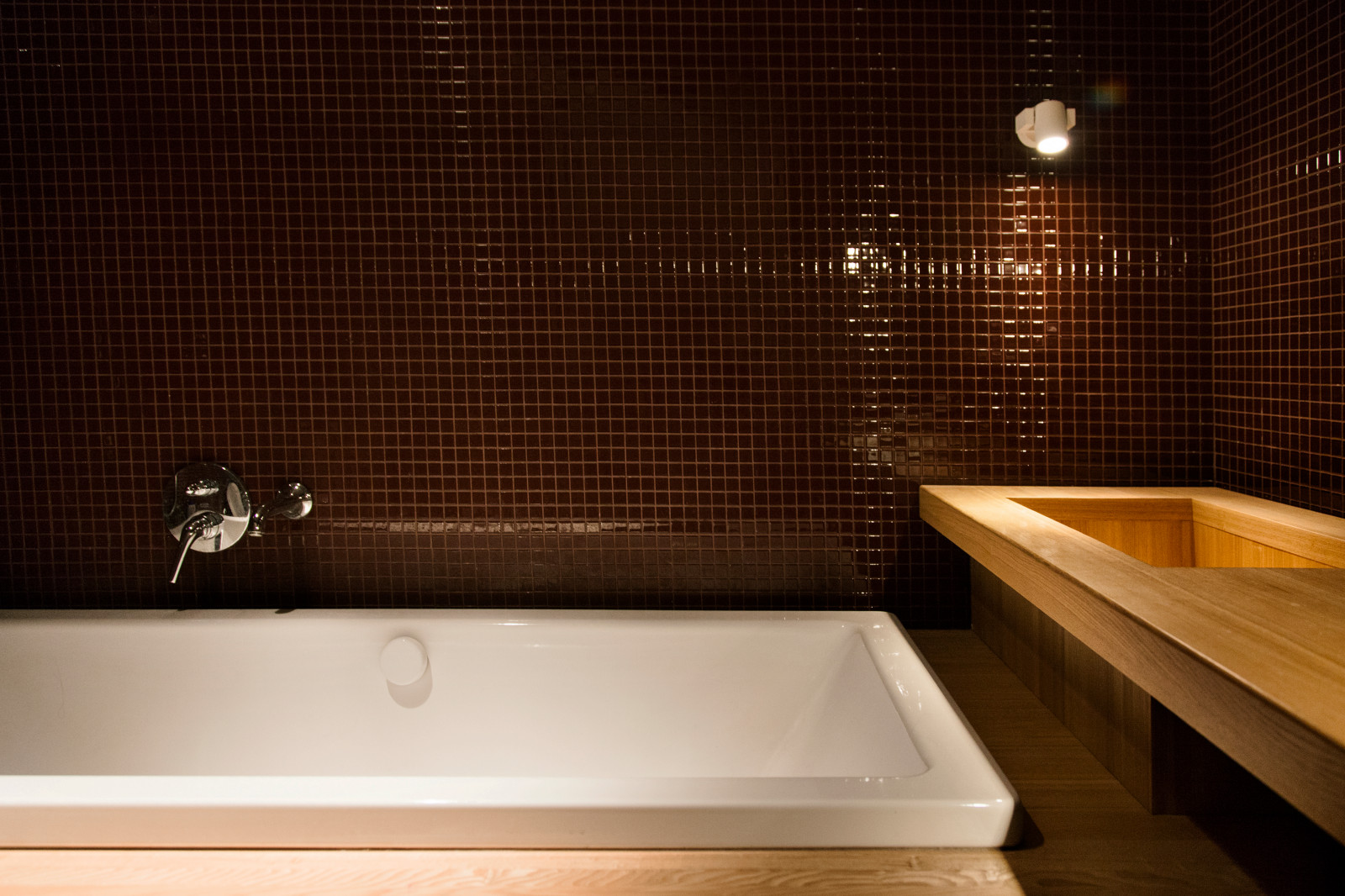 ЮН/на Алабяна