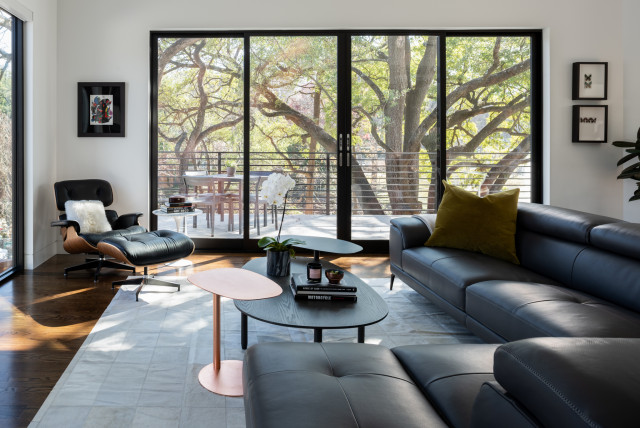 Lakehill Home modern-wohnzimmer