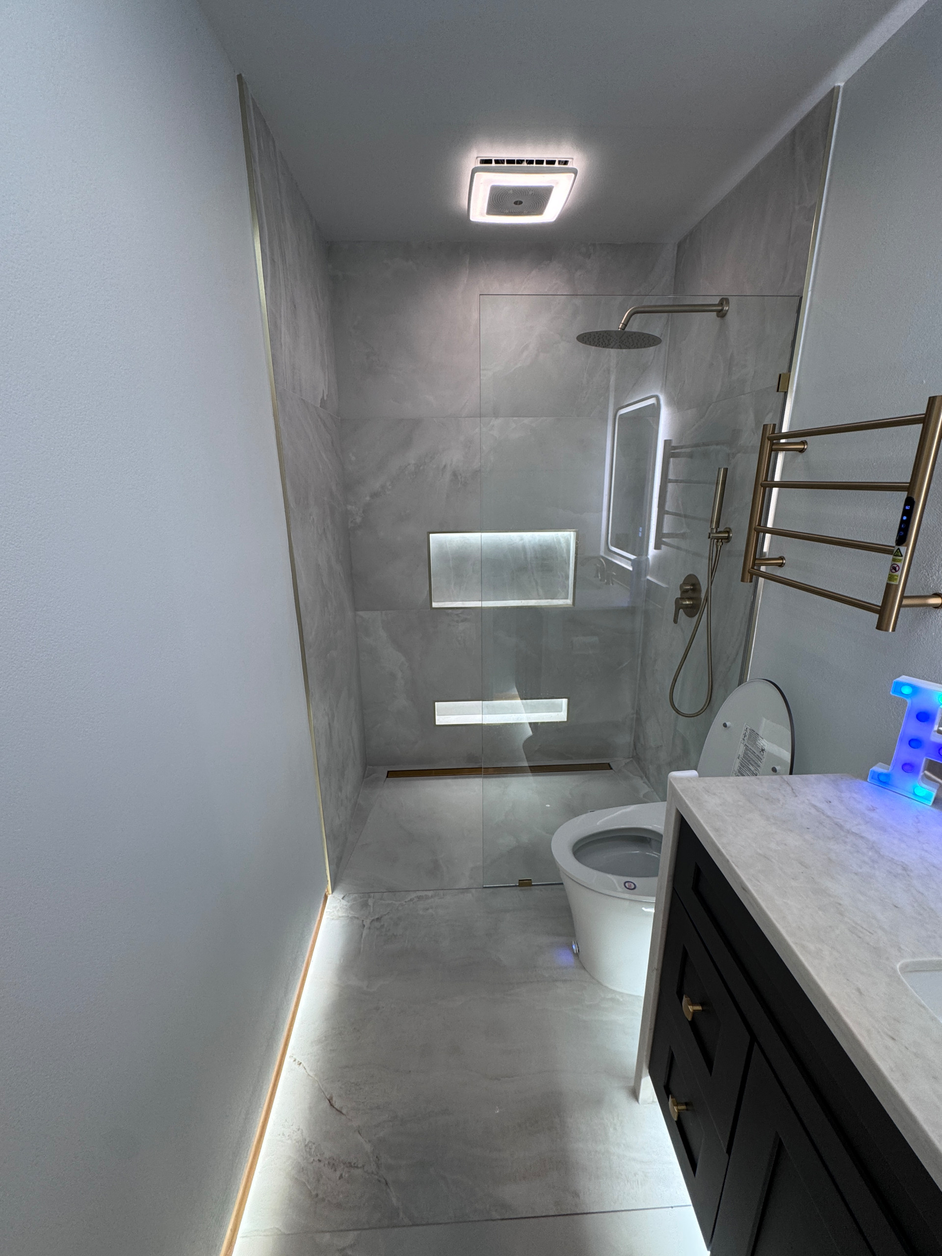Guest Contemporary Modern Bathroom Remodeling in Cypress