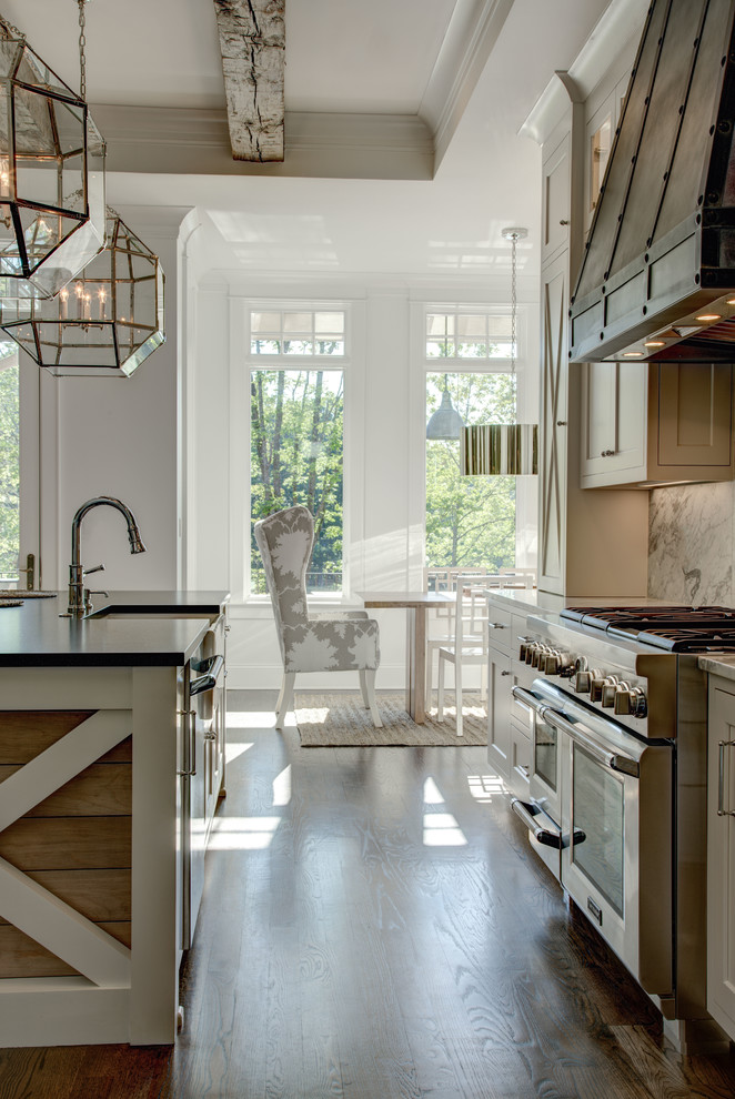 Inspiration for a transitional kitchen remodel in Charlotte