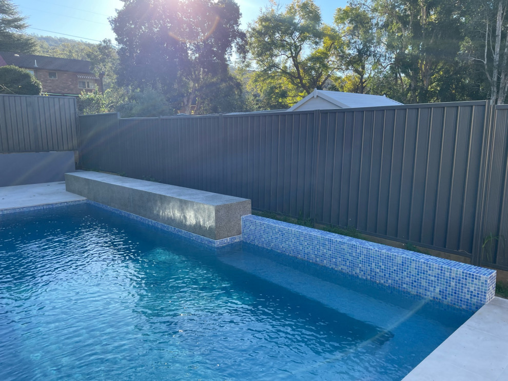 Planting High Rise Pool Pool planting ideas | Houzz AU