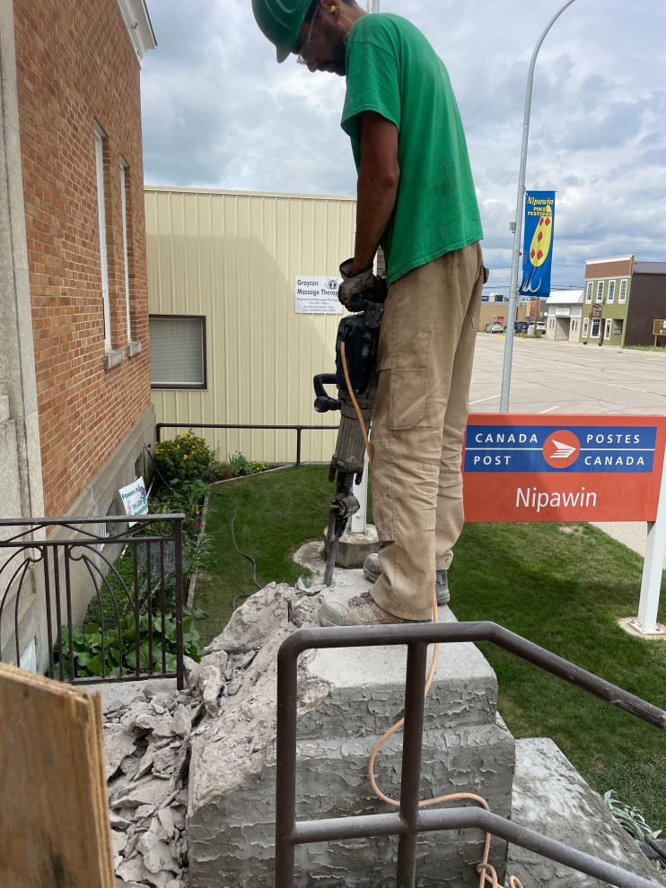 Accessibility Ramp - Nipawin Canada Post