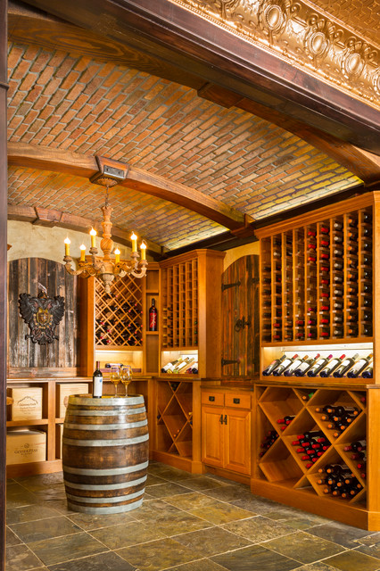 Lenexa Wine Cellar rustico-bodega