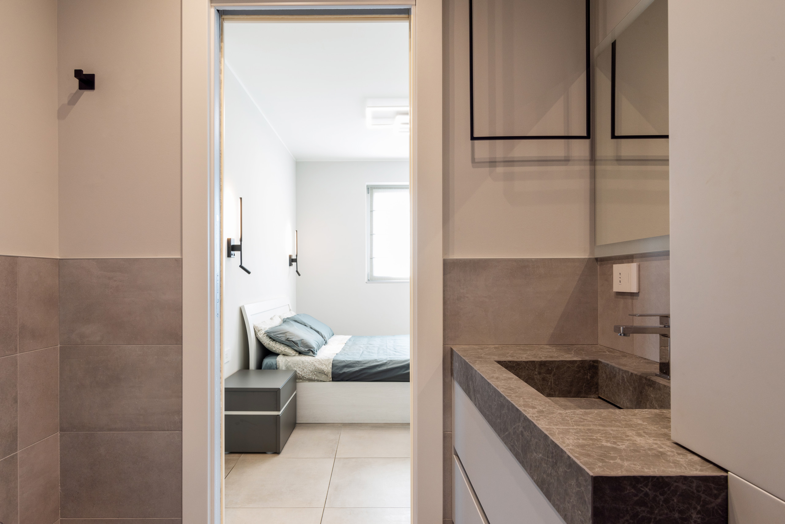 bagno-Quadrilocale _ Solaro (mi)